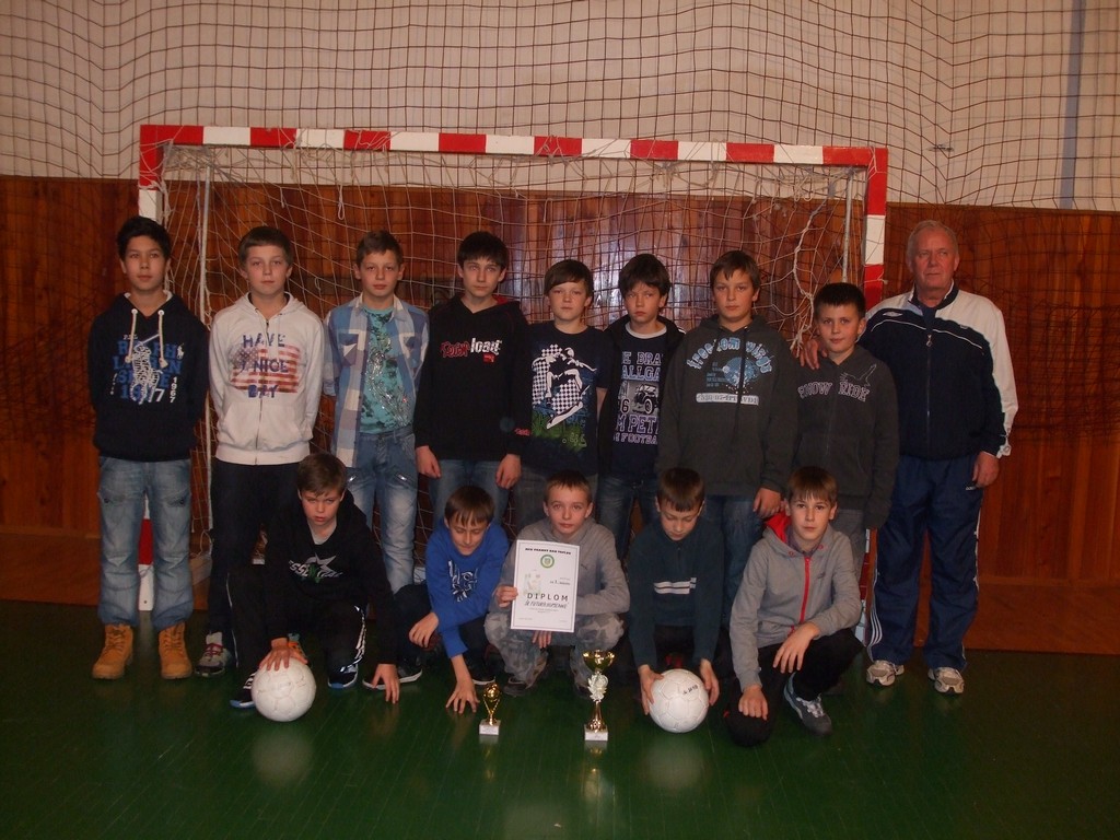 FK  FUTURA Humenné s trenerom  Štafurom